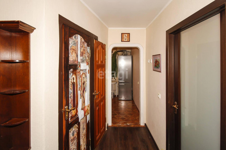 2-комн квартира Луначарского, 51