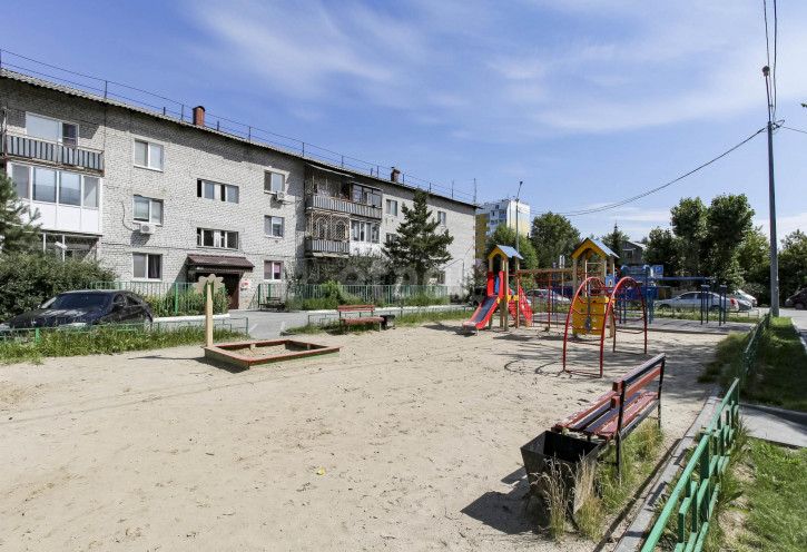 2-комн квартира Камчатская, 13
