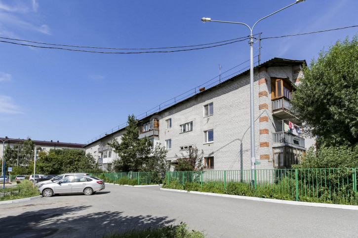 2-комн квартира Камчатская, 13