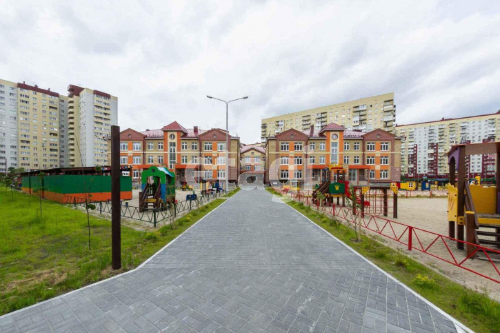 3-комн квартира Василия Гольцова, 2/3