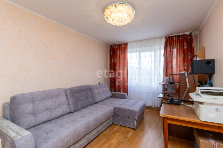 3-комн квартира Заречный проезд, 31