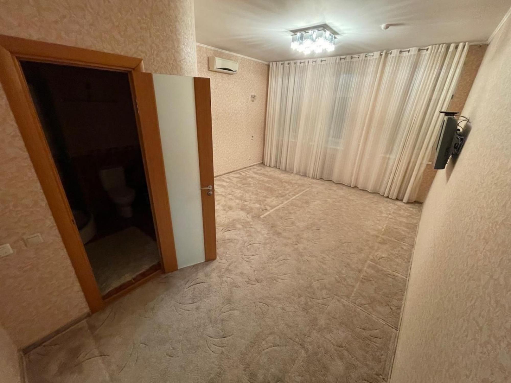 Сдать офис, помещение под офис за 300 000 рублей на ул Дементьева, 16
