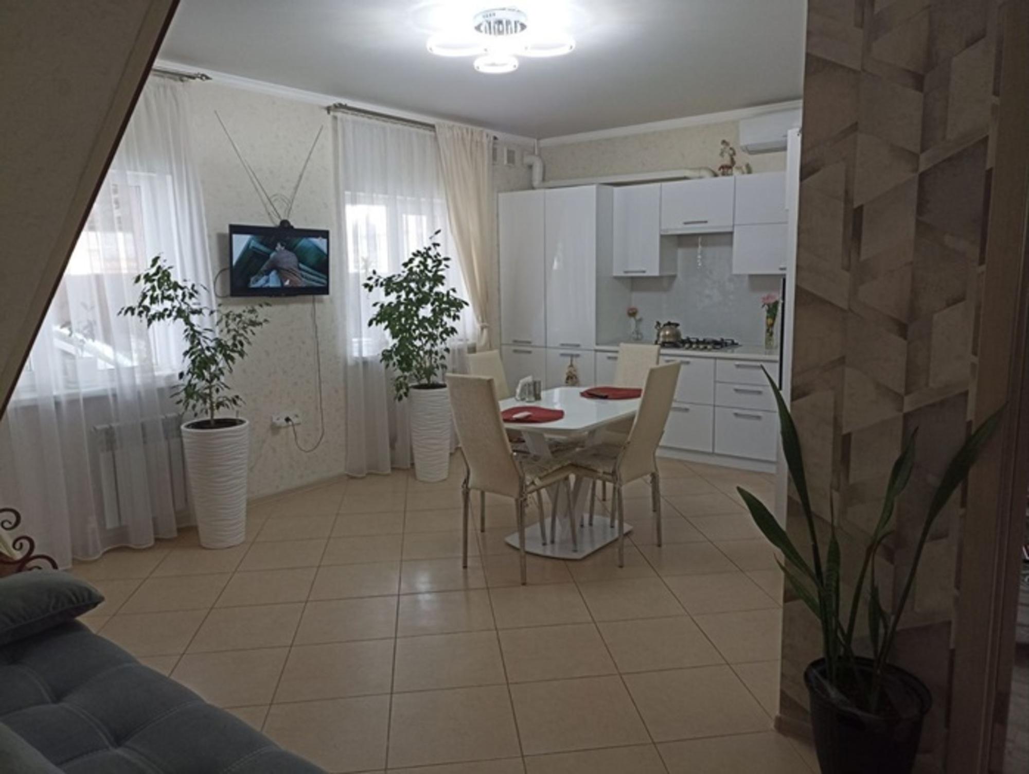 Купить дачу, дом, коттедж за 10 800 000 рублей на Горького улица, 789