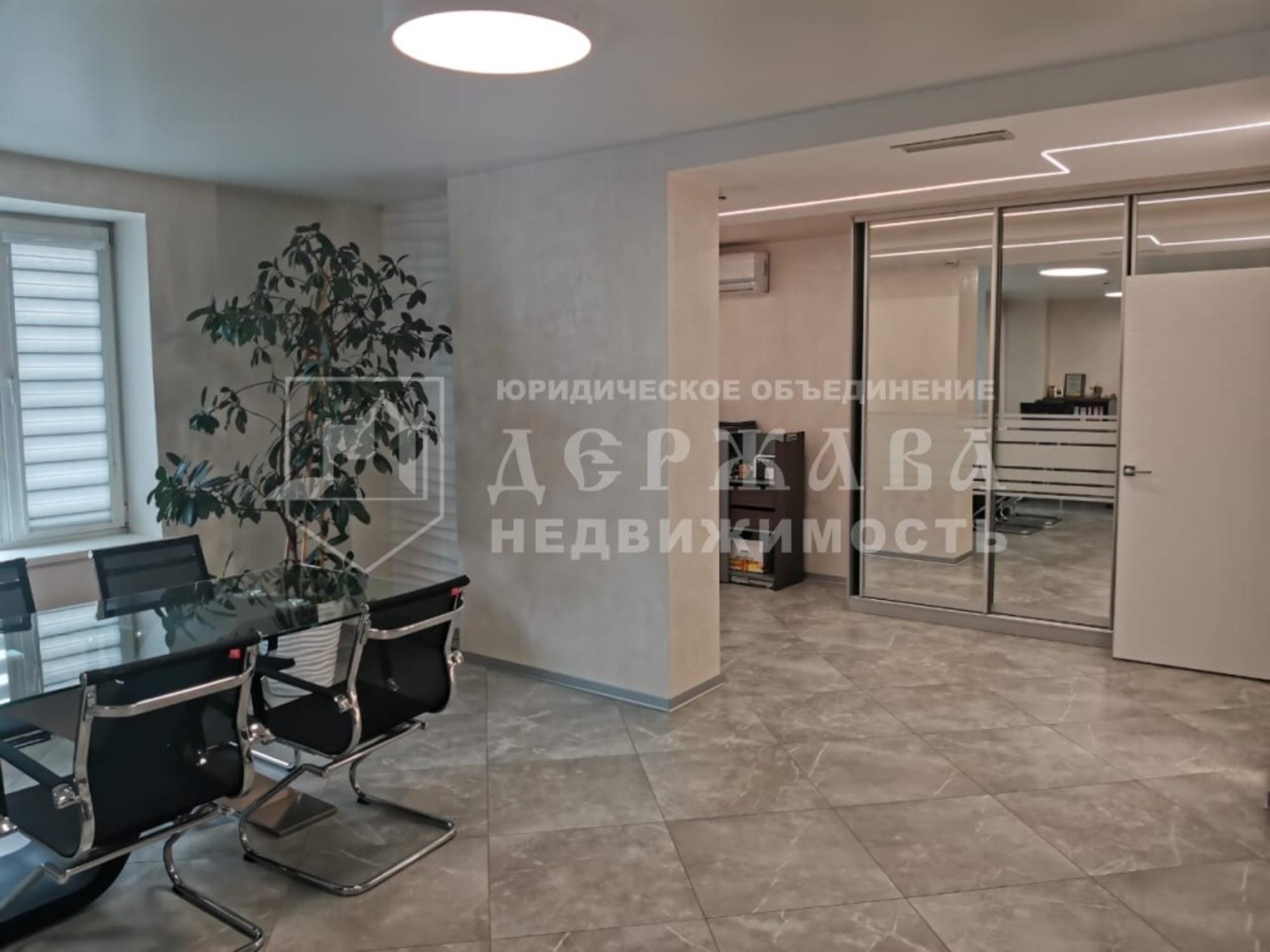 Купить помещение свободного назначения за 22 300 000 рублей на улица Гагарина