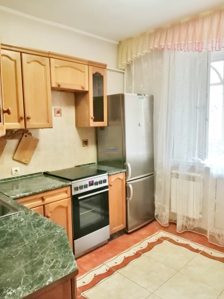 2-комн квартира Степана Разина ул., 95к1