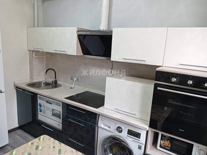 3-комн квартира Ооржака Лопсанчапа улица, д.31
