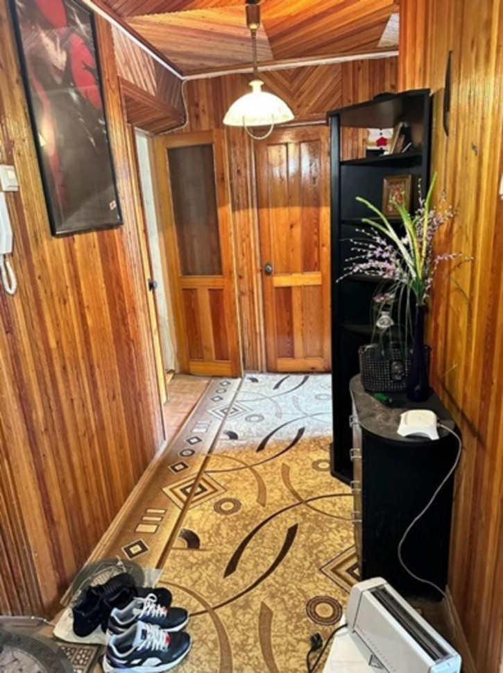 2-комн квартира Крупской улица, 101