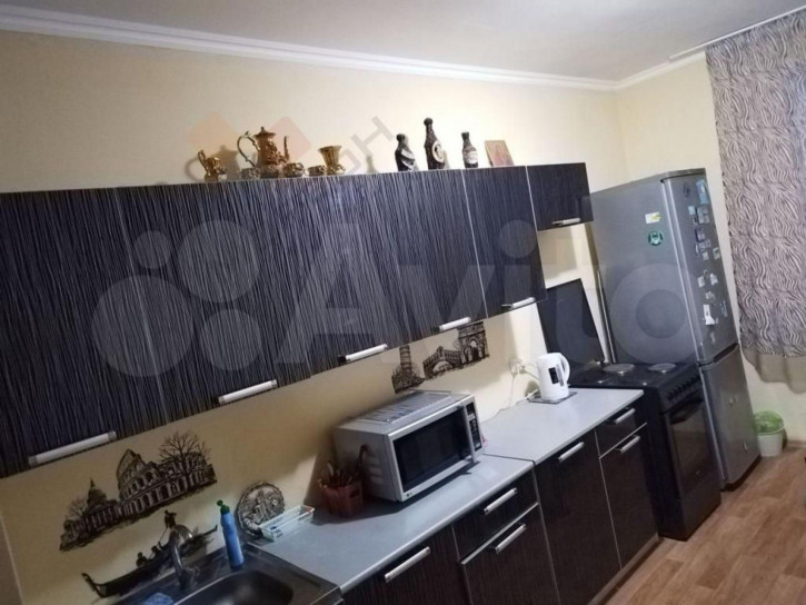 3-комн квартира Героев-Разведчиков ул, 22