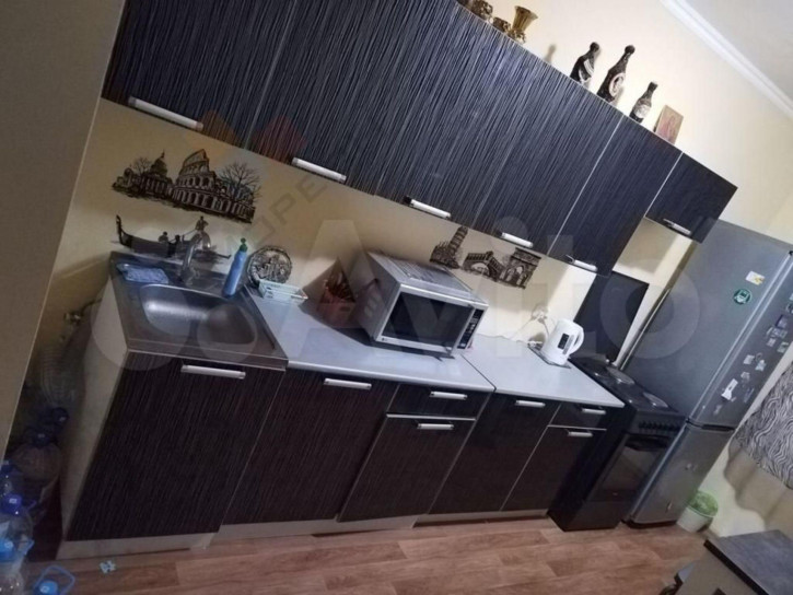 3-комн квартира Героев-Разведчиков ул, 22