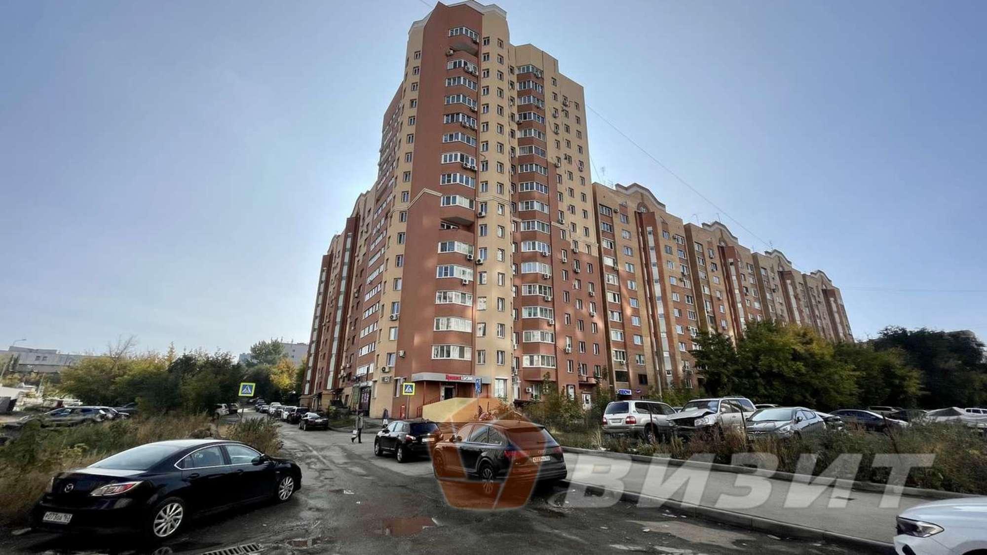 Купить торговое помещение за 11 850 000 рублей на Мичурина улица, 147