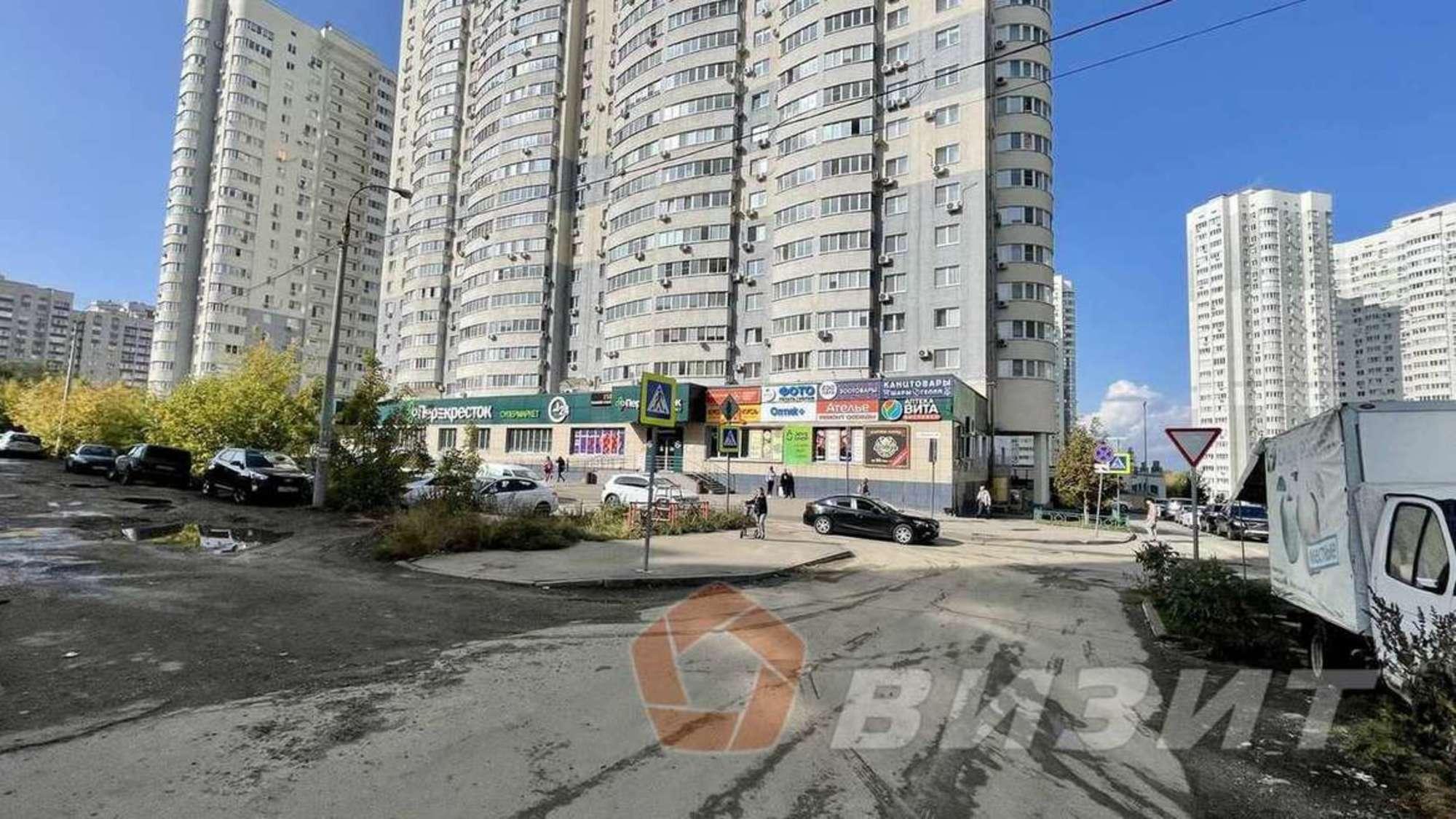 Купить торговое помещение за 11 850 000 рублей на Мичурина улица, 147