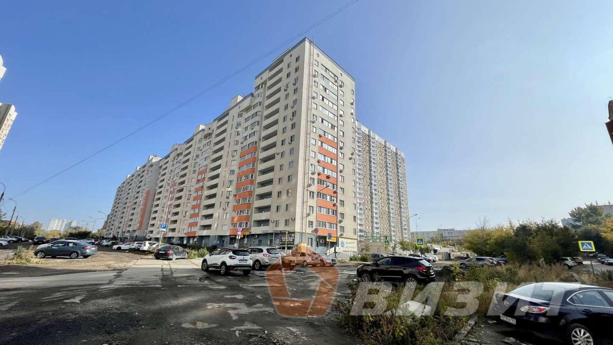 Купить торговое помещение за 11 850 000 рублей на Мичурина улица, 147