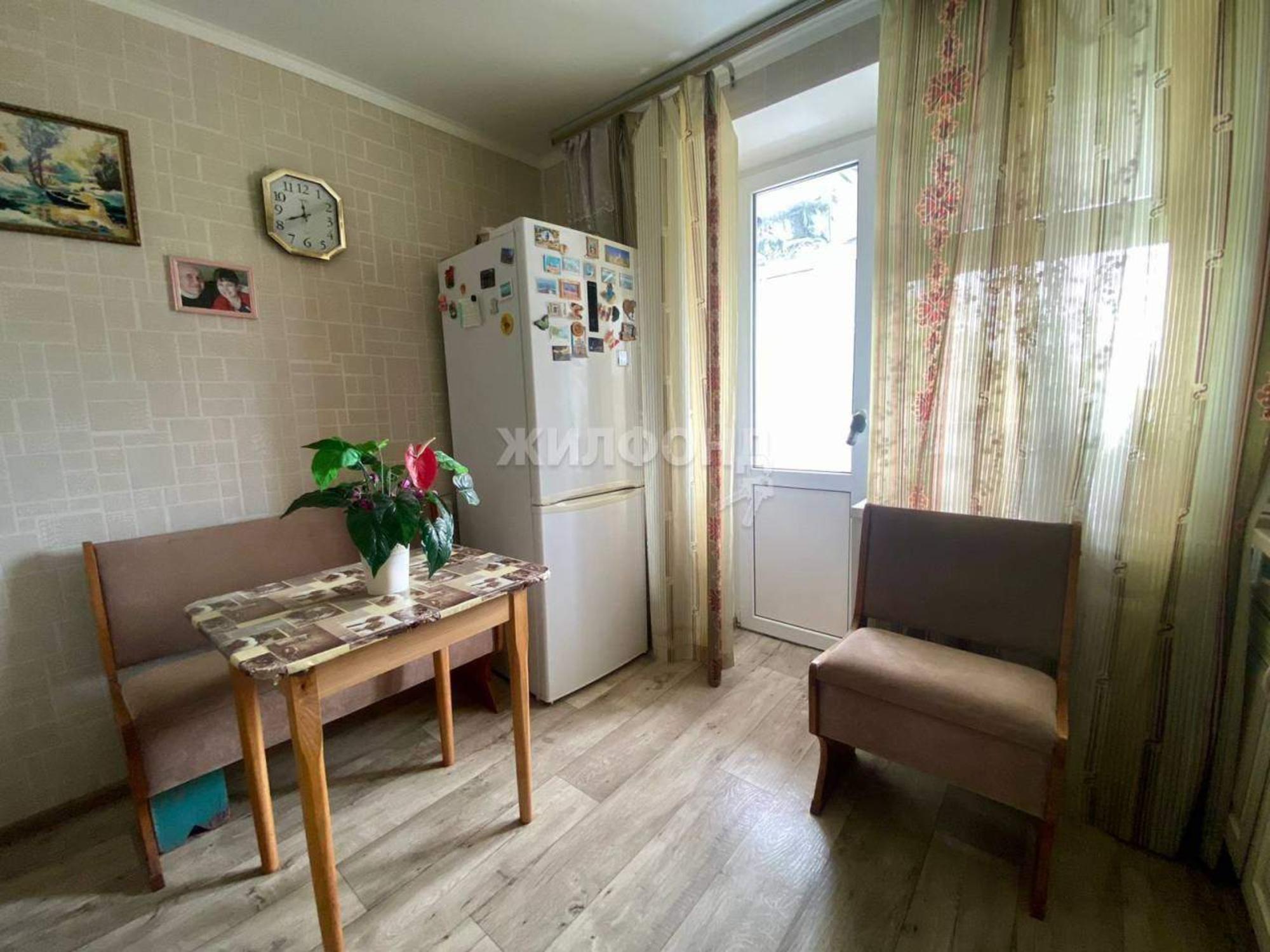 Купить квартиру за 4 500 000 рублей на Калинина улица, д.129/1