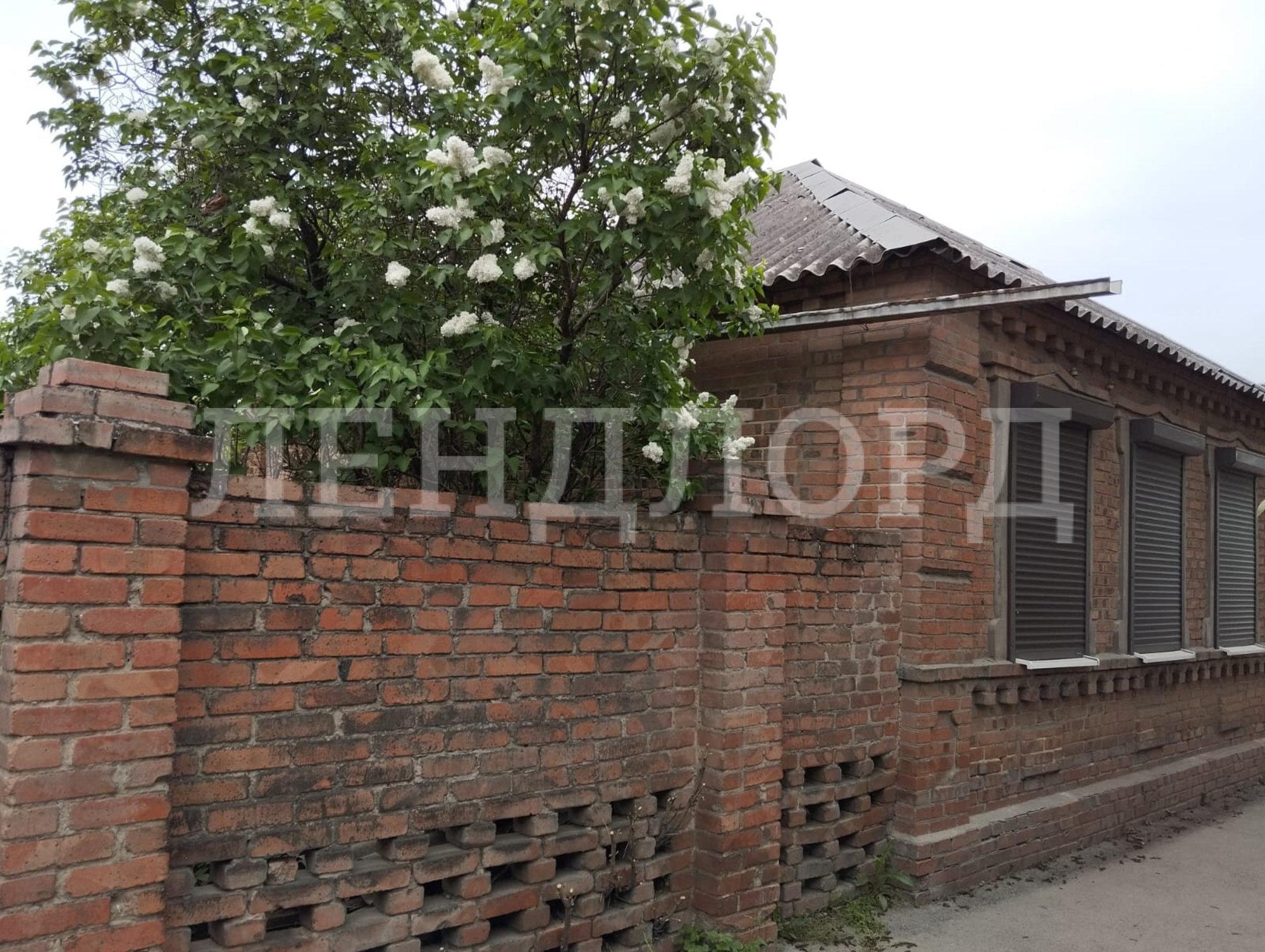 Купить дачу, дом, коттедж за 12 000 000 рублей на улица Мадояна