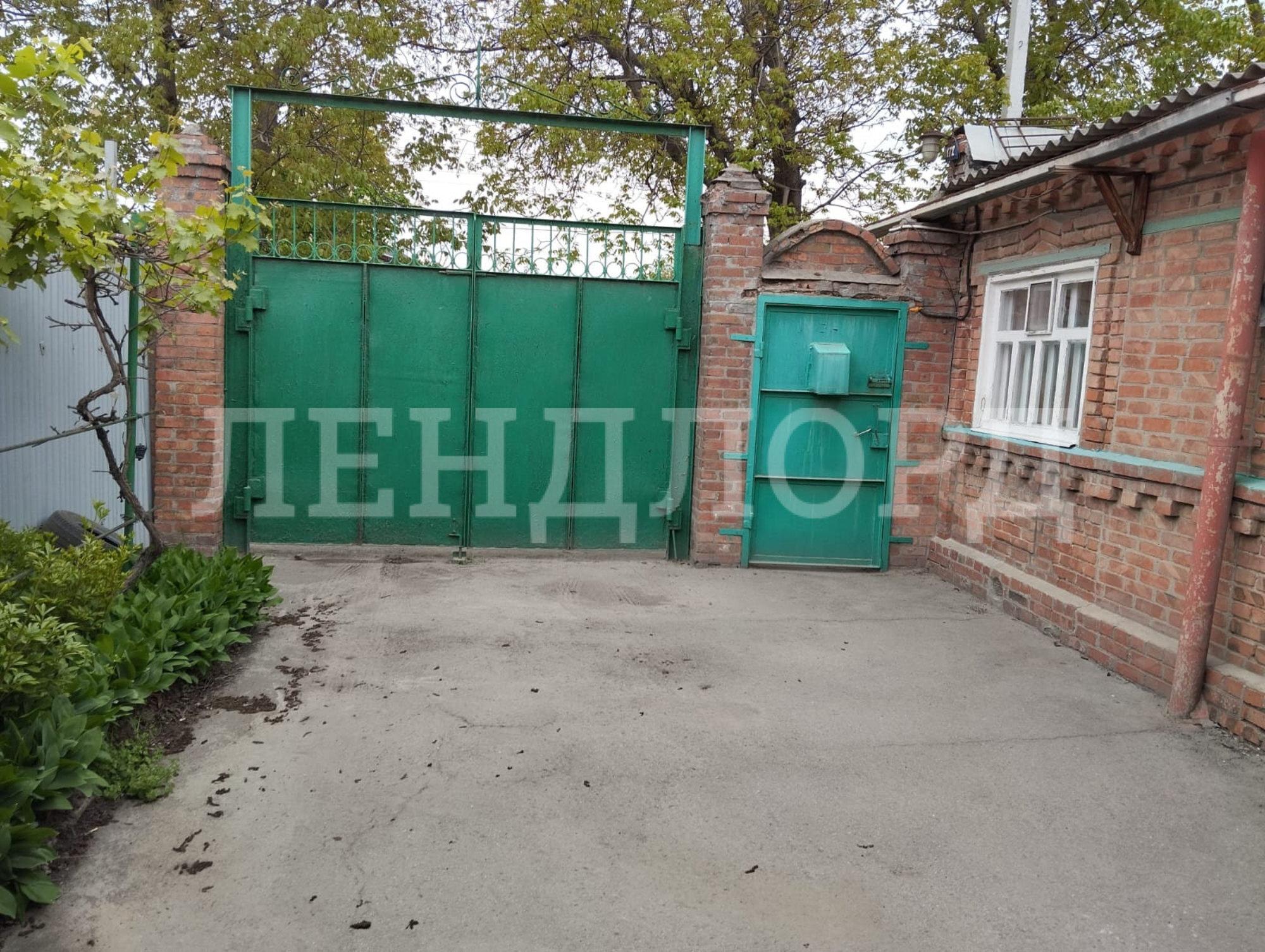Купить дачу, дом, коттедж за 12 000 000 рублей на улица Мадояна