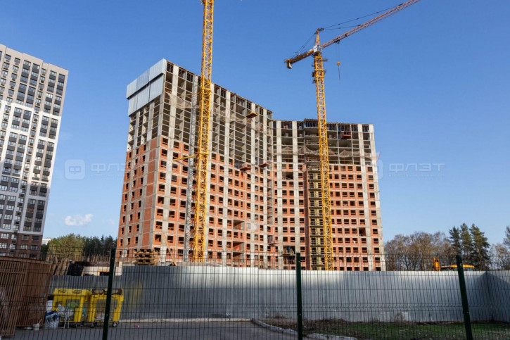 2-комн квартира в новом доме ул. Оренбургский тракт, дом 4