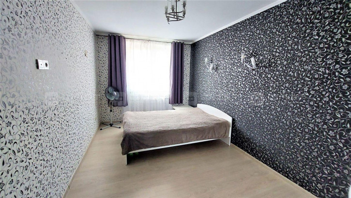 3-комн квартира ул. Академика Парина, дом 6