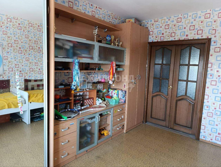 3-комн квартира Героев Труда улица, д.33А