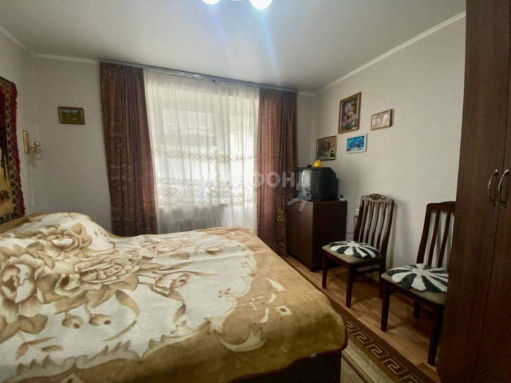 2-комн квартира Калинина улица, д.129/1