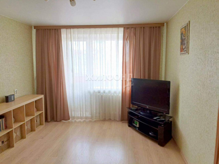 2-комн квартира Кошурникова улица, д.10