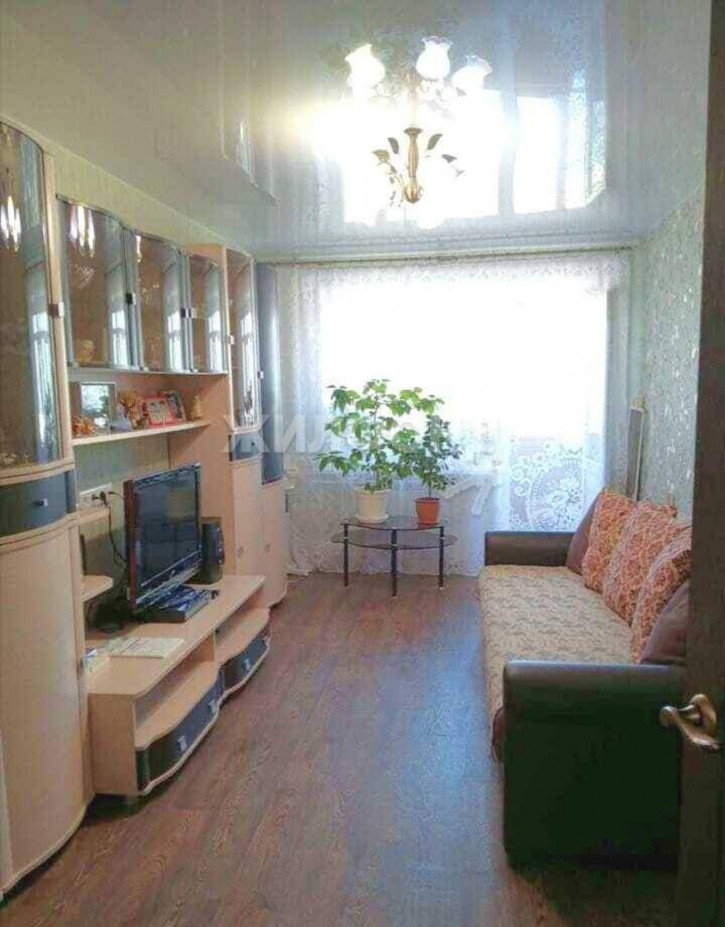 3-комн квартира 8-й микрорайон, д.22