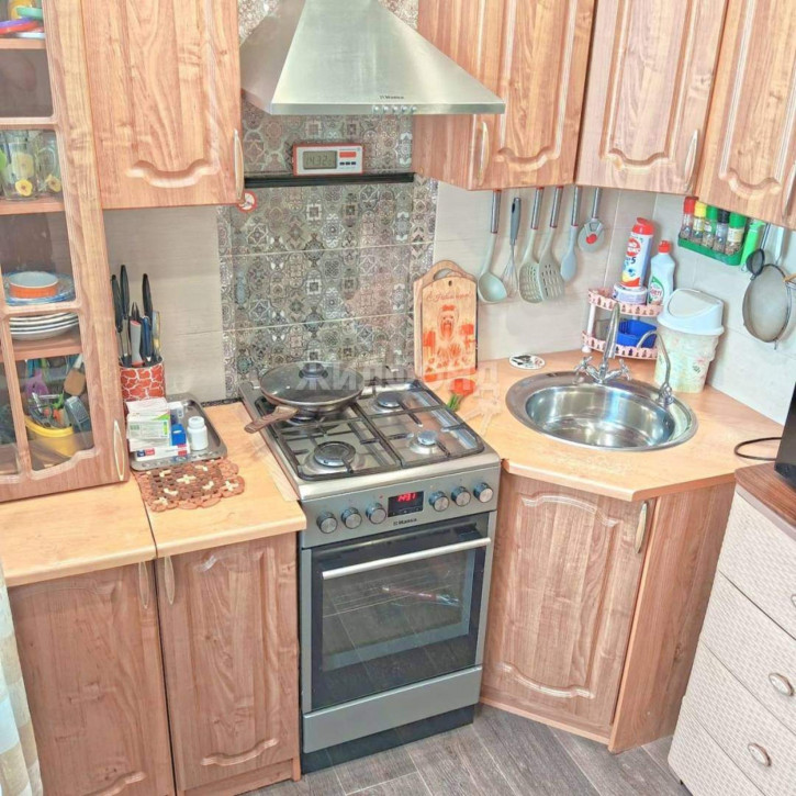 3-комн квартира 8-й микрорайон, д.22