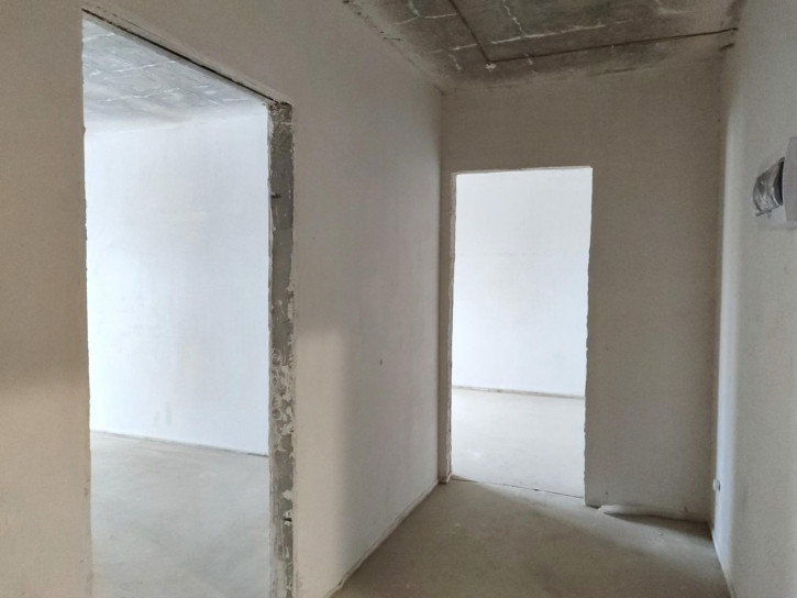 2-комн квартира улица Крылова, 13к1