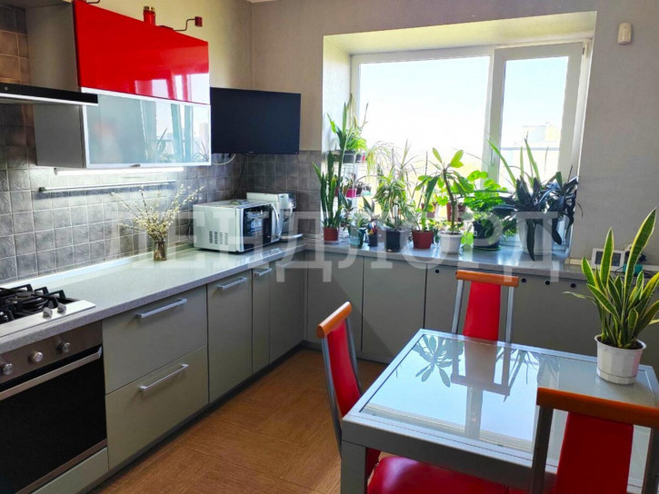 2-комн квартира улица Мечникова, 49А