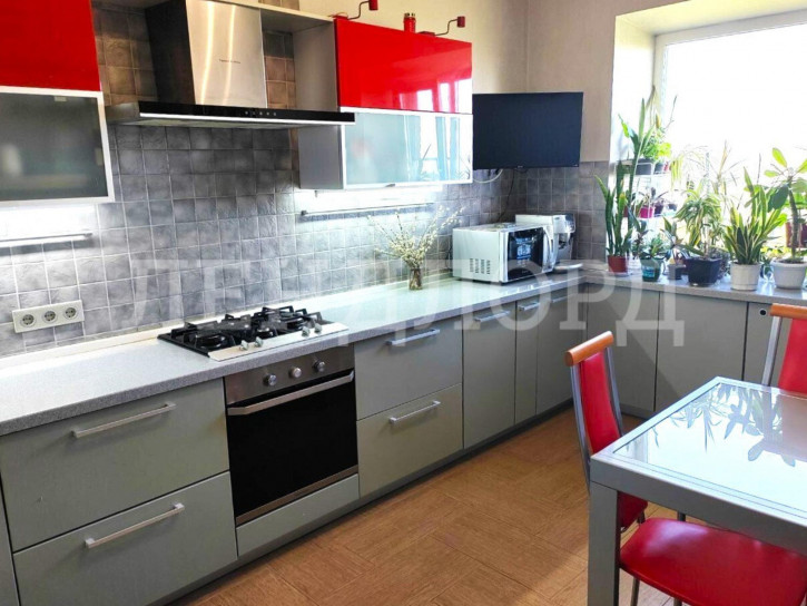 2-комн квартира улица Мечникова, 49А
