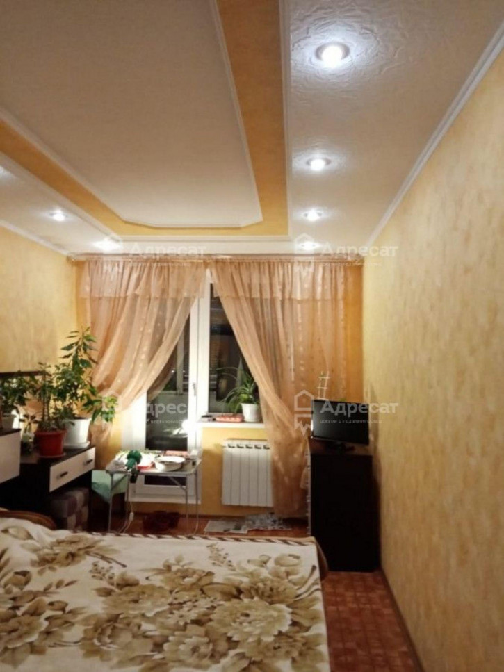 3-комн квартира ул. Репина,  д.7