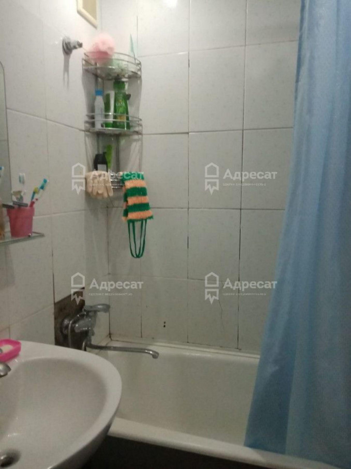 3-комн квартира ул. Репина,  д.7