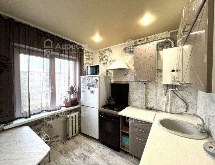 3-комн квартира ул. Жолудева,  д.30