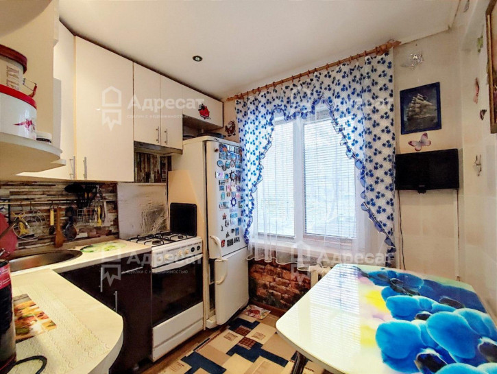 2-комн квартира ул. Танкистов,  д.8