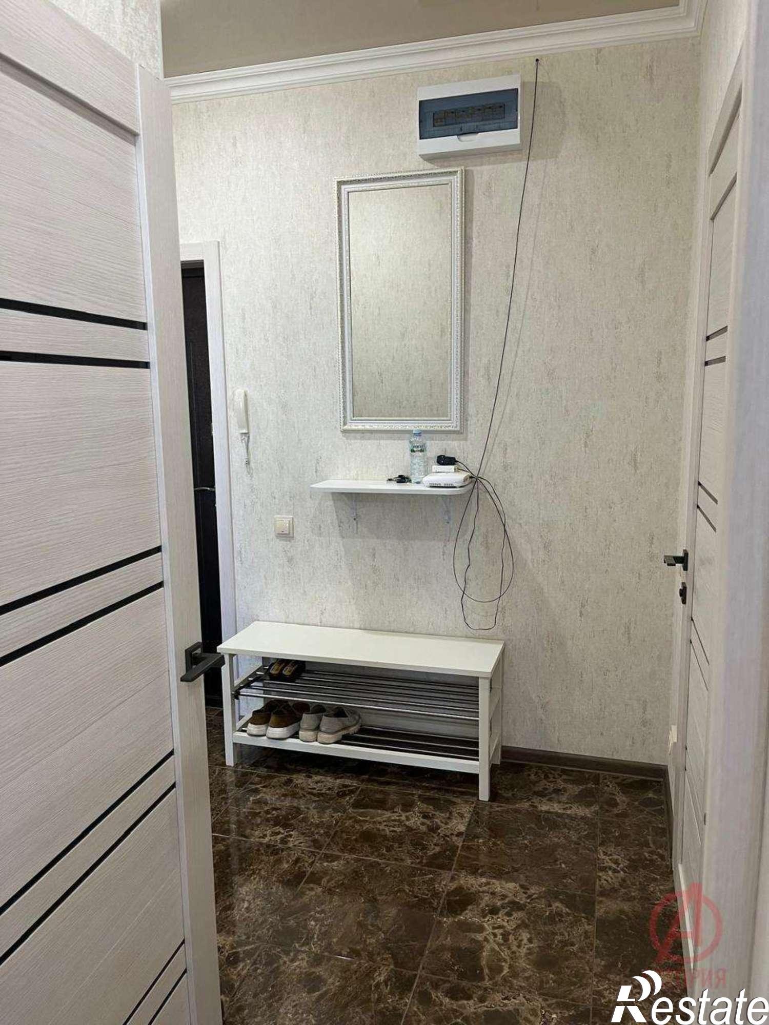 Сдать квартиру за 28 000 рублей на Хворостянского улица, 25