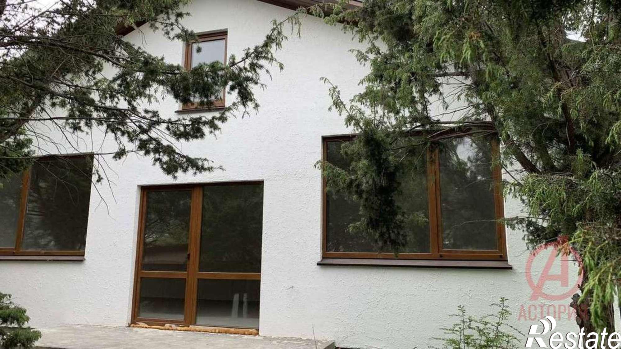 Купить дачу, дом, коттедж за 10 600 000 рублей на Камчатский переулок