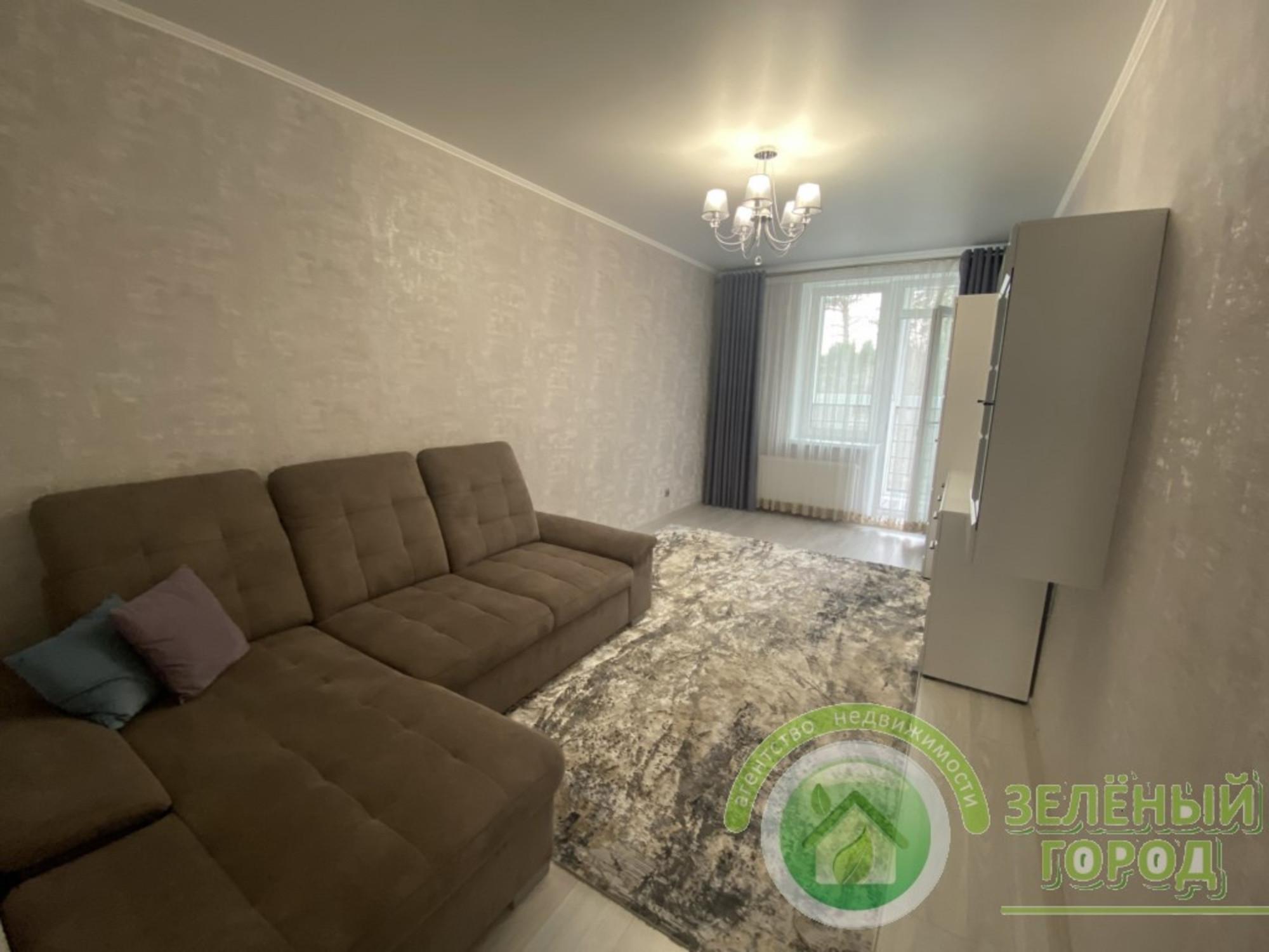 Купить квартиру за 13 500 000 рублей на Рябиновая, 15