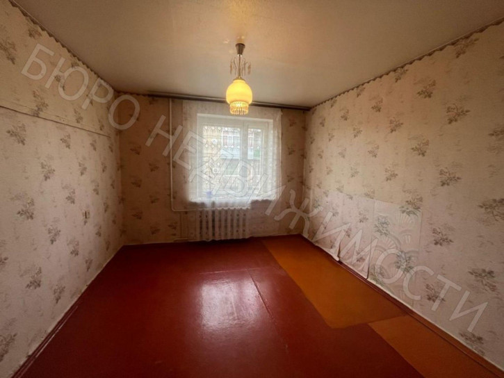 3-комн квартира Менделеева ул, 5