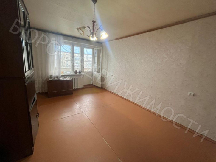 3-комн квартира Менделеева ул, 5