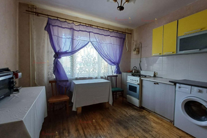 Комната Ярославского 6