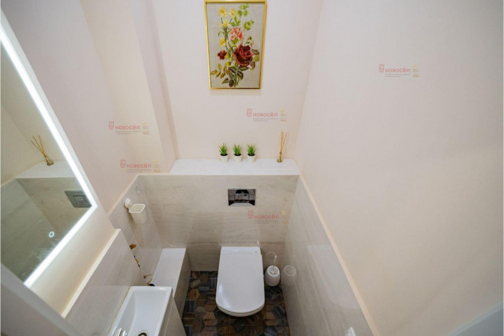 3-комн квартира Громова 28