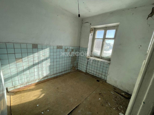 Продажа 3-комн квартиры Целинстрой, 9
