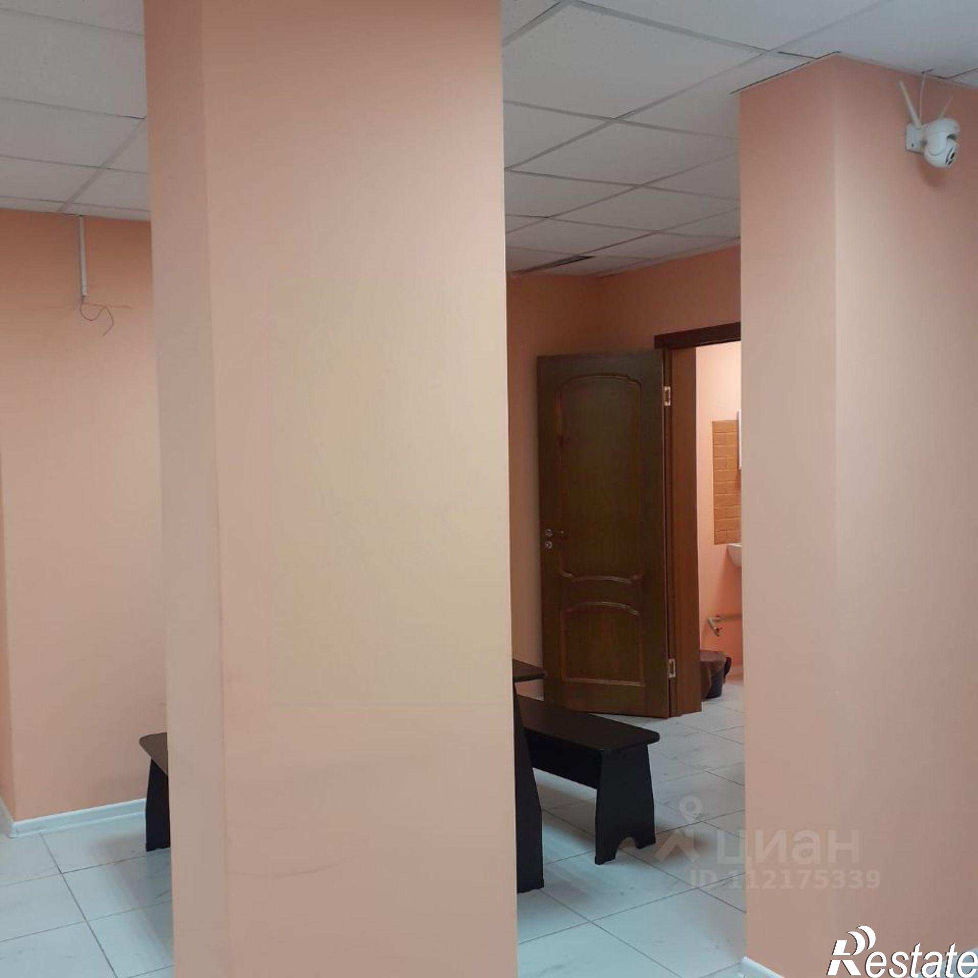 Сдать офис, помещение под офис за 100 000 рублей на проспект Вячеслава Клыкова, 9В