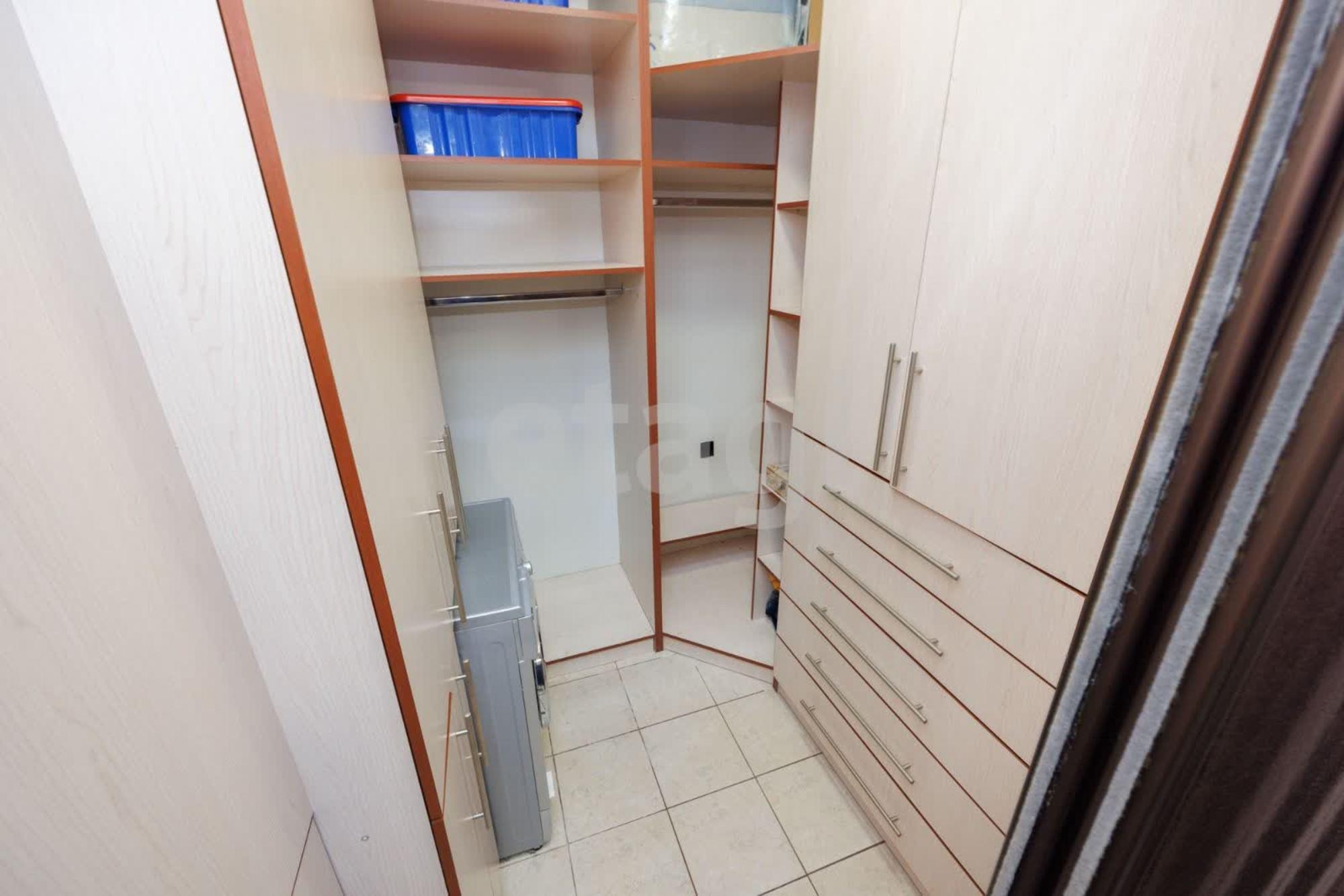 Купить квартиру за 8 150 000 рублей на улица Бурова