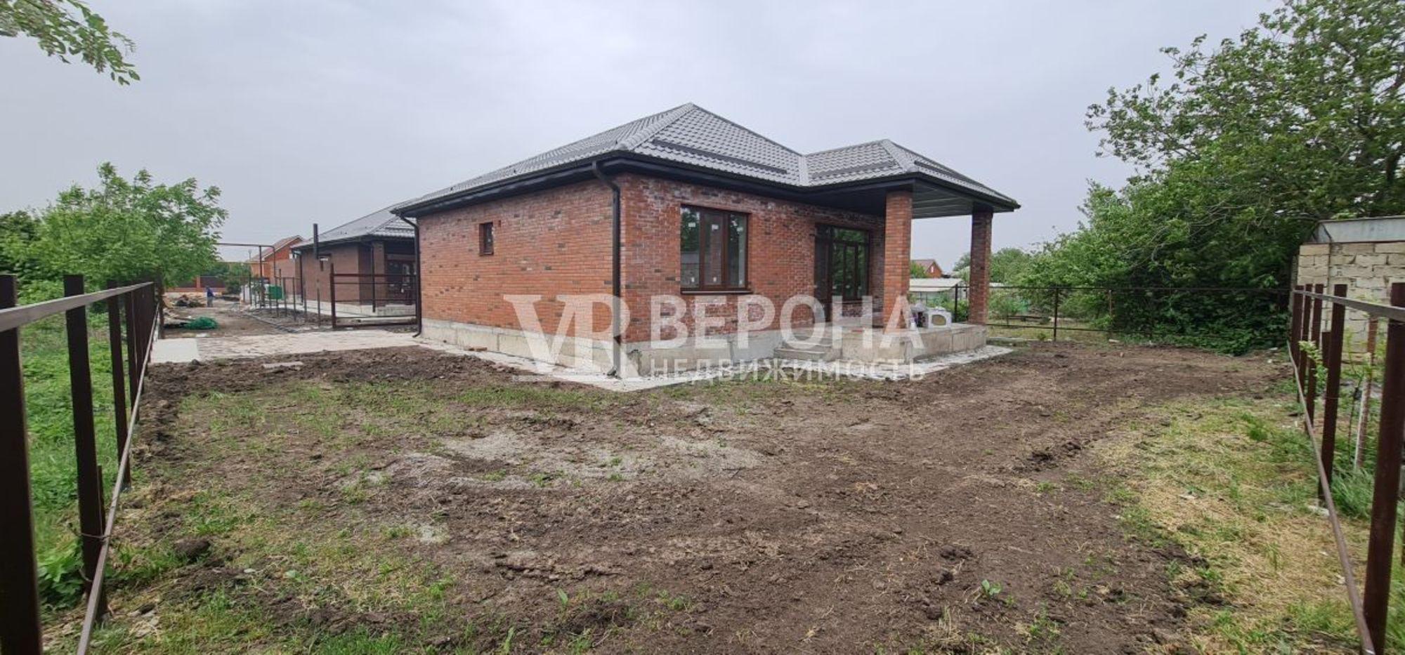 Купить дачу, дом, коттедж за 8 200 000 рублей на Продольная ул, 74