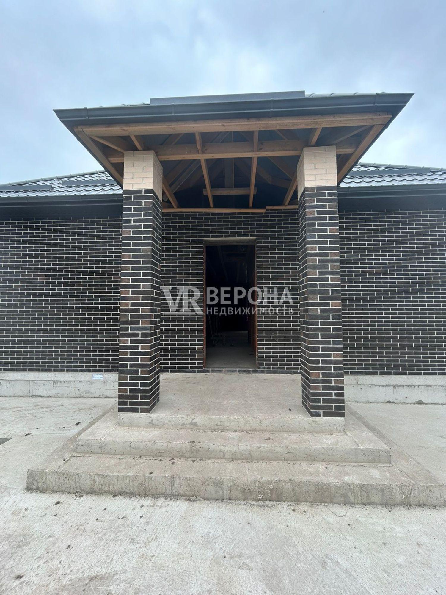 Купить дачу, дом, коттедж за 7 500 000 рублей на Нахимова ул, 29