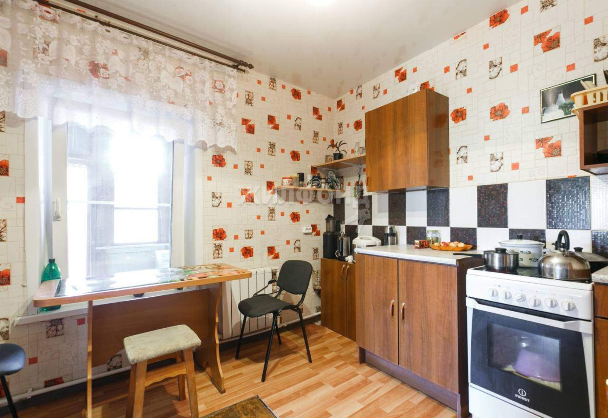 Купить дачу, дом, коттедж за 5 600 000 рублей на Лесная улица