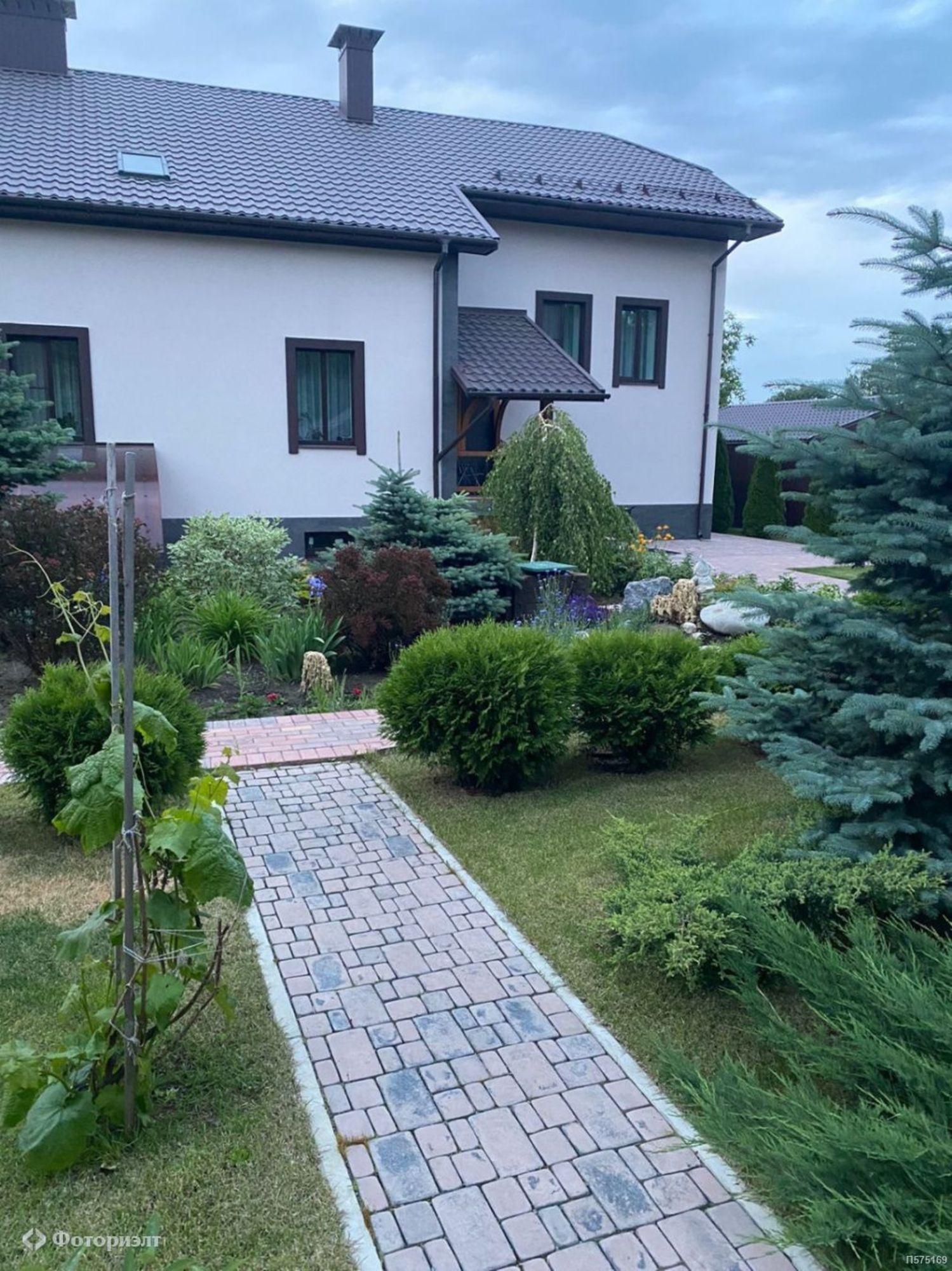 Купить дачу, дом, коттедж за 35 000 000 рублей на Есаульская ул, 3