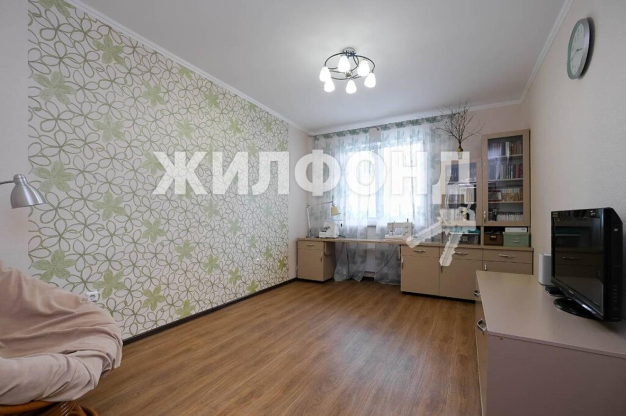 Купить квартиру за 9 490 000 рублей на Кузьмы Минина, 9/1