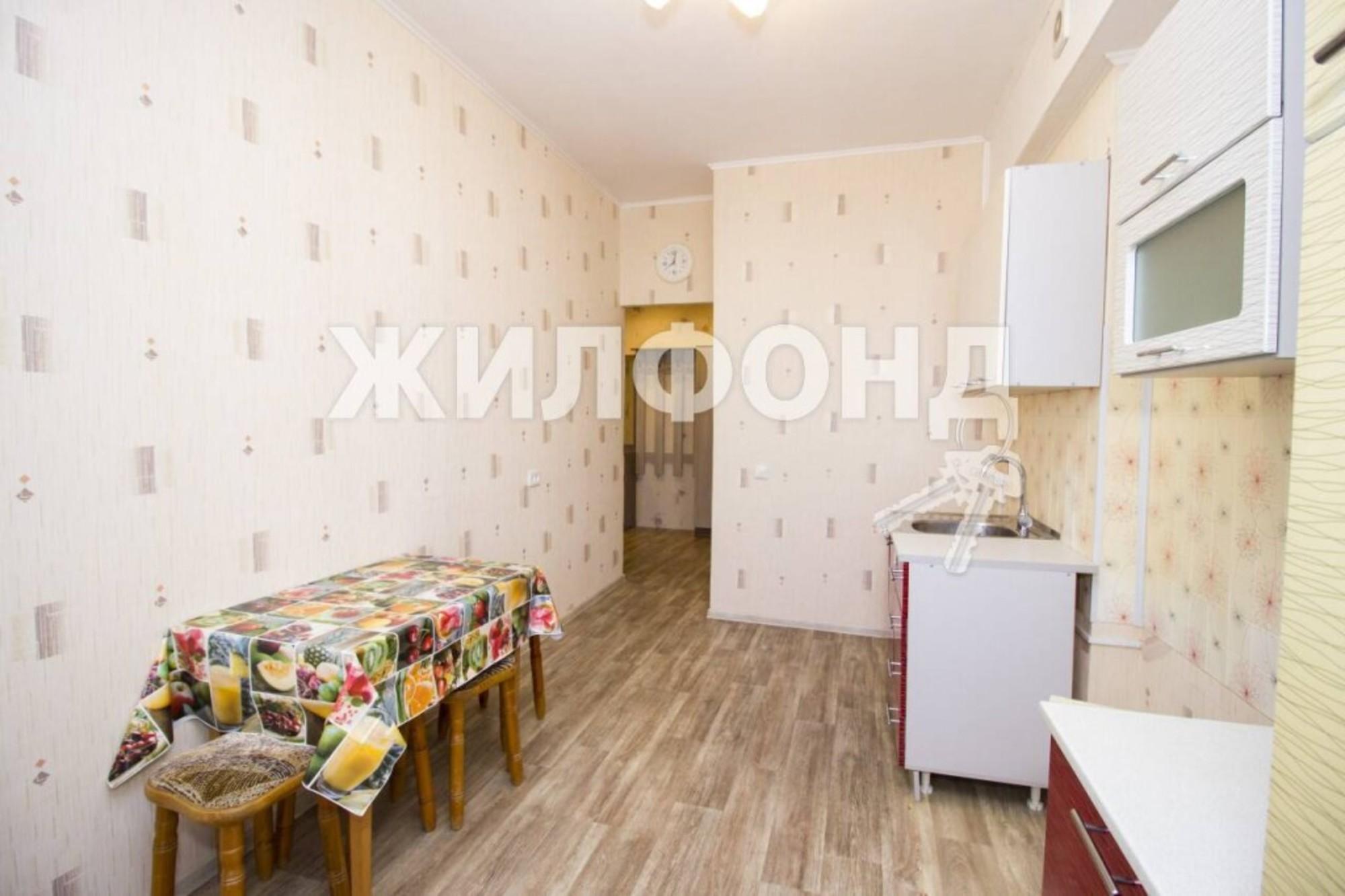 Купить квартиру за 7 350 000 рублей на Выборная, 91/4