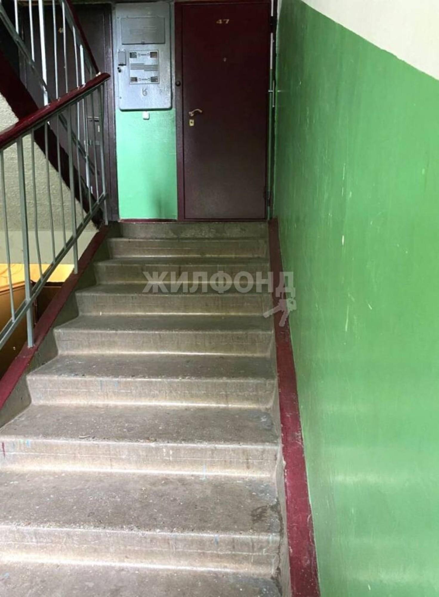 Купить квартиру за 4 100 000 рублей на Петухова, 84